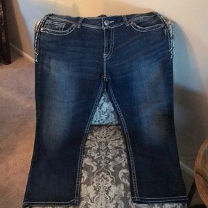 Womens Silver brand suki jean capris dark wash